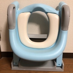 【保育士が監修】トイレトレーニング 練習 折りたたみ おまる 補助便座 踏み台 (ブルー)の画像