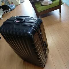 スーツケースの画像