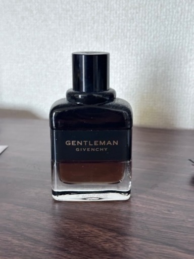 Givenchy香水