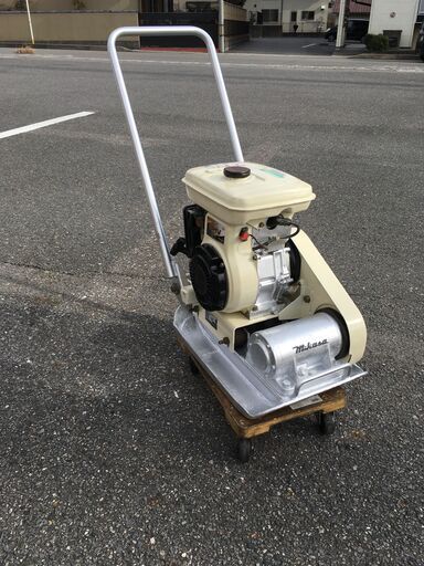 【エコツール岡崎インター店 】MIKASA/ミカサ 60kgエンジンプレート MVC-60V【愛知県/岡崎市/工具】【ITML230OUBO8】