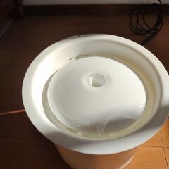 ウォーターファウンテン　給水器　猫用　水飲みの画像