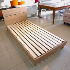 シングルベッドフレーム　単品　リユース品の画像