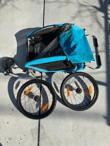 チャイルドトレーラー　THULE  2人乗り