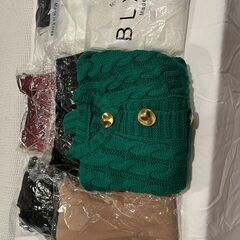 閉店在庫処分 レディースM ブラウス3点 ブルゾン1点 ニット2点 スカート2点の画像