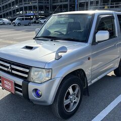 上級グレードVR（４WD/ターボ）のパジェロミニ