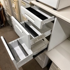両袖机　ナイキ　幅140 奥70 高さ72cmの画像