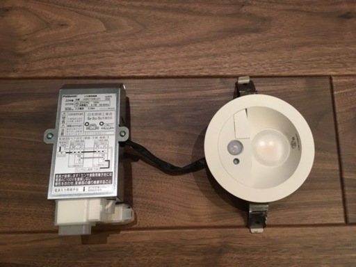 パナソニックダウンライト　LGDC1104LLE1   3ケセット