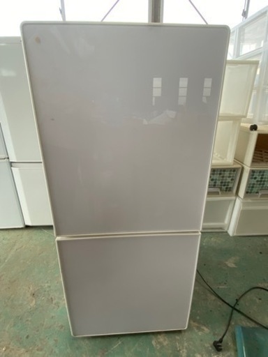 ユーイング　2ドア冷蔵庫　UR-FG110