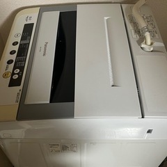 洗濯機、冷蔵庫、カスコンロ(2口)、テーブル、椅子　無料