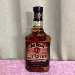 【JIM BEAM ﾃﾞﾋﾞﾙｽﾞｶｯﾄ】700ml