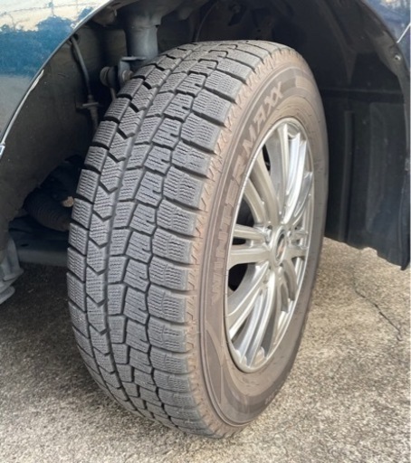 ダンロップウィンターマックスWM02 195/65/R15 スタッドレスタイヤ　ノア　ヴォクシー等