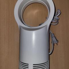 【美品】ファンレス温風器　デスクトップファンヒーター　ヒーリング