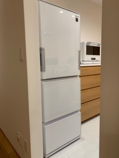 冷蔵庫　3ドア　シャープ/SJ-GW36D-W