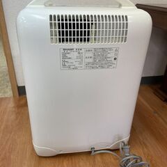 シャープ 除湿機 CV-B100 2012年 幅37.2cm奥行23.5cm高さ56cm 説明欄必読の画像