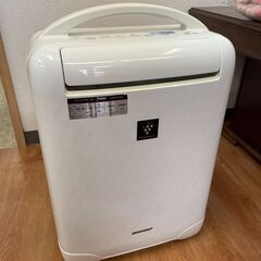 シャープ 除湿機 CV-B100 2012年 幅37.2cm奥行23.5cm高さ56cm 説明欄必読の画像