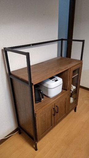 キッチン収納家具