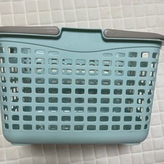 【お取引中】ランドリーバスケット