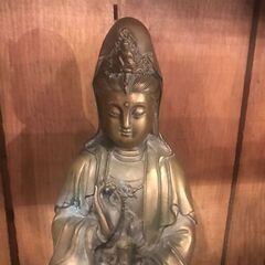 ✨🔔期間限定・特別価格🔔✨銅造 観世音菩薩座像 オブジェ 置物 仏像の画像
