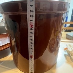 保存容器　蓋付きかめ　久松釜　内直径約25cmの画像