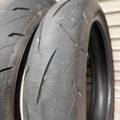 120/70zr17 190/50zr17 ダンロップ 2本セット 中古タイヤの画像