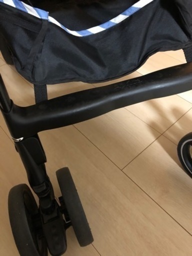 【美品】Aprica ベビーカー　ラクーナエアーAC マリンボーダー　