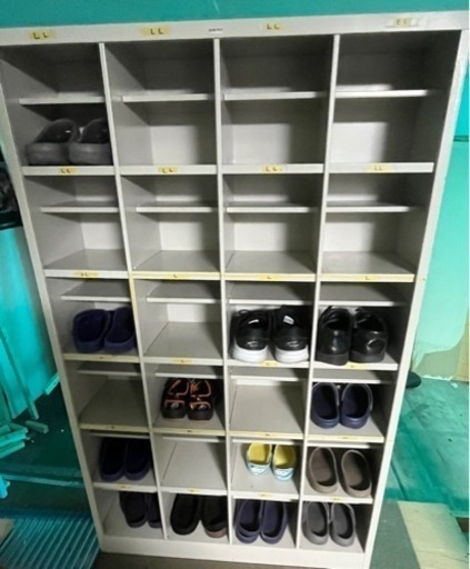 事務所用 来客用 下駄箱 24 2段 スリッパ入れ有り 飲食店 靴