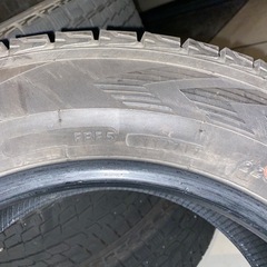 スタッドレスタイヤ　アイスガード　G075 17インチ　ハリアーの画像