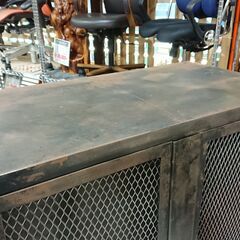 アンティーク加工｜2ドア｜メッシュロッカーの画像