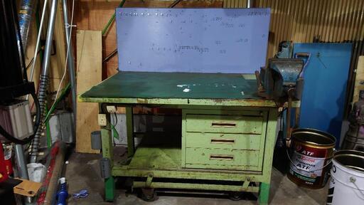 作業台 万力付き サカエ キャスター付き ガレージ 倉庫