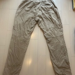 UNIQLO  暖パン　メンズ  ベージュ　 Lサイズ　の画像