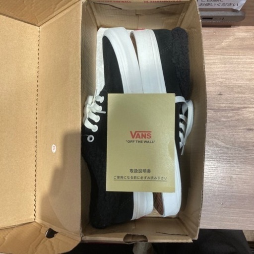 新品未使用。バンズスニーカー VANS - 新品未使用 VANS バンズ スニーカーの通販 by s shop｜ヴァンズ 