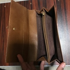 バッグと財布の画像
