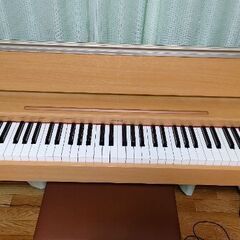 電子ピアノ　