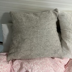 イケア　クッションの画像