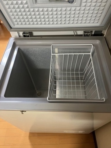 冷凍ストッカー決まりました