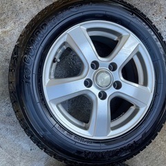 スタッドレス　タイヤ195/65R15