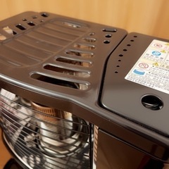 お取引決定 ╲ 23年製 ╱トヨトミ 反射型ストーブ  日本製 ブラックの画像