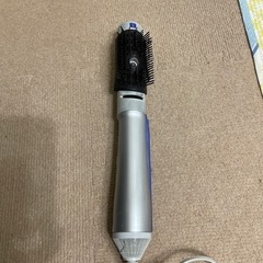 ヘアドライヤー。ナショナル。03年製。長年使いこなしていますので...