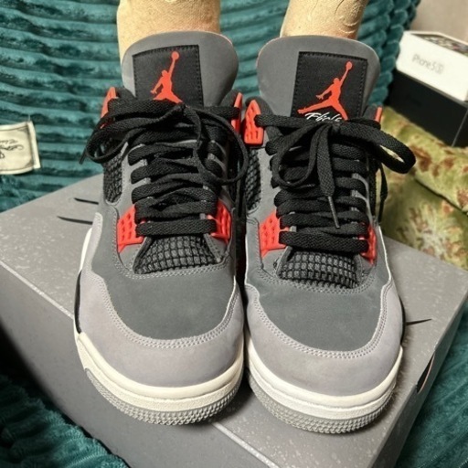 スニーカー AIR JORDAN4  28cm