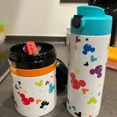 食器セット　水筒　お弁当箱　の画像