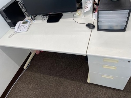 平机と脇キャビネットセット. 現行品