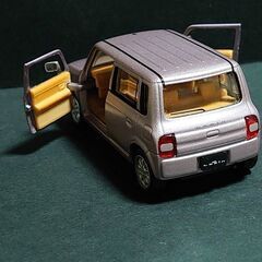 SUZUKI アルト・ラパン （ ディーラー非売品） 値引きの画像