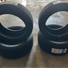 235/45R17 スタッドレス