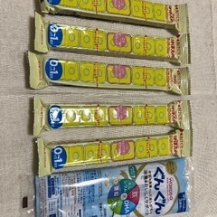 ・ほほえみ　らくらくキューブ5本 ・ぐんぐん　試供品14g×2本　セットにて出品です。の画像