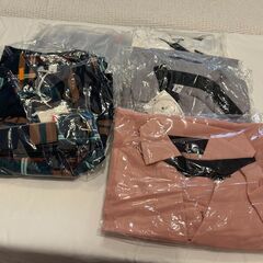 閉店在庫処分 レディース大きめサイズブラウスなど6点 使いやすい...