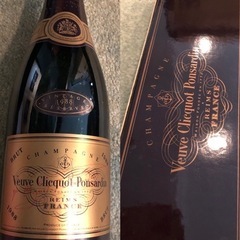 1988年　ヴーヴ クリコ ポンサルダン　Veuve Clicquot  古酒