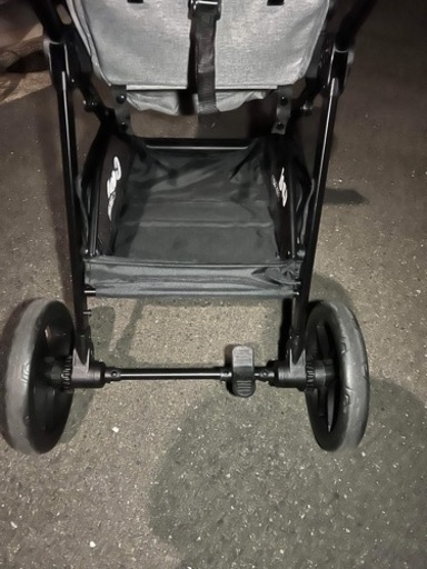 値下げしました　ベビーカー