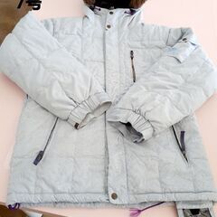 スキーウェア上7号、下LLサイズ 各6000円の画像