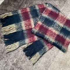 マフラー チェック ベージュ×レッド×ネイビーの画像