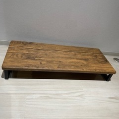 vintage風デスクシェルフの画像